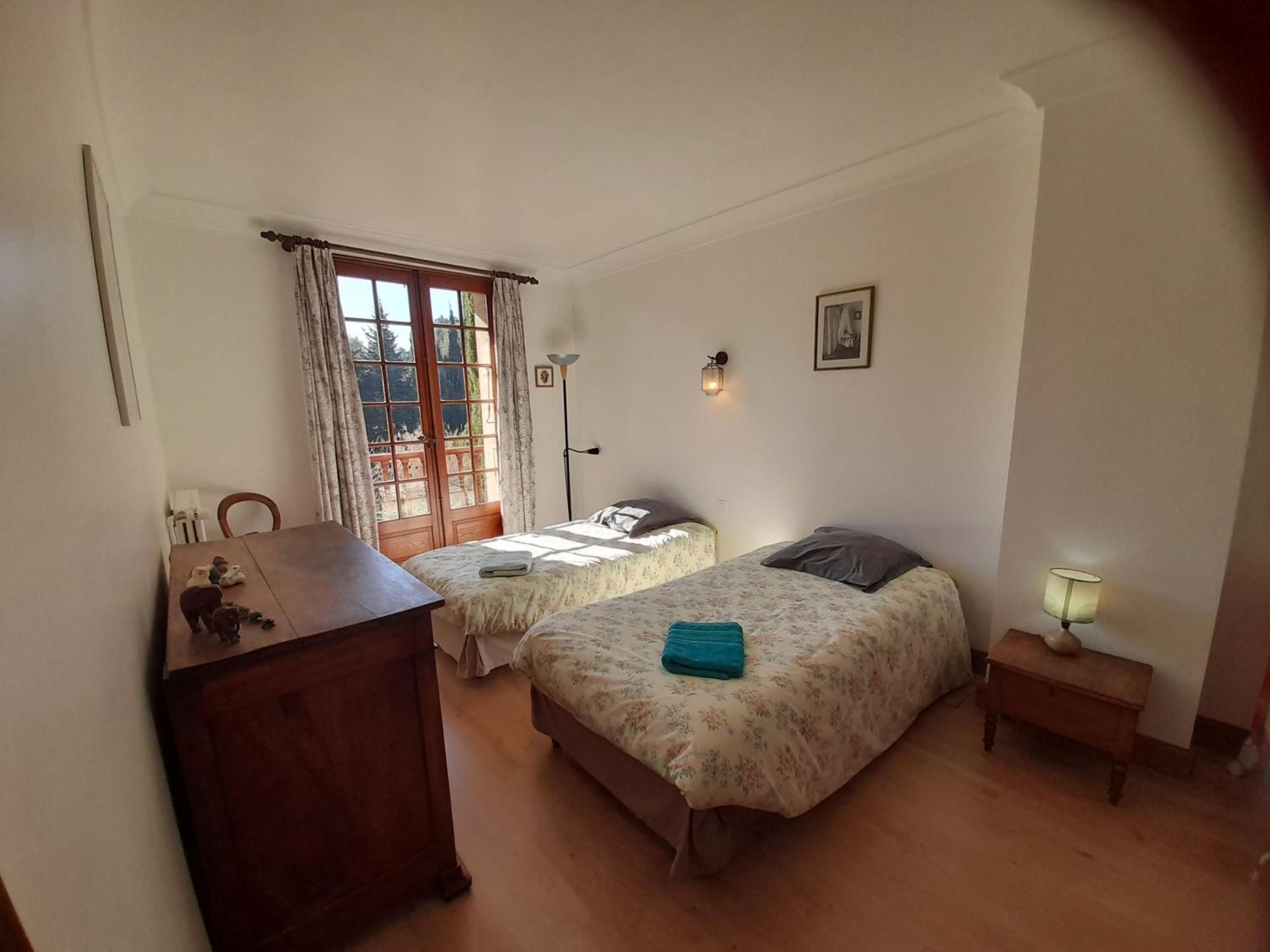 Maison Provencale Chaleureuse Avec Piscine Mouries Exteriör bild