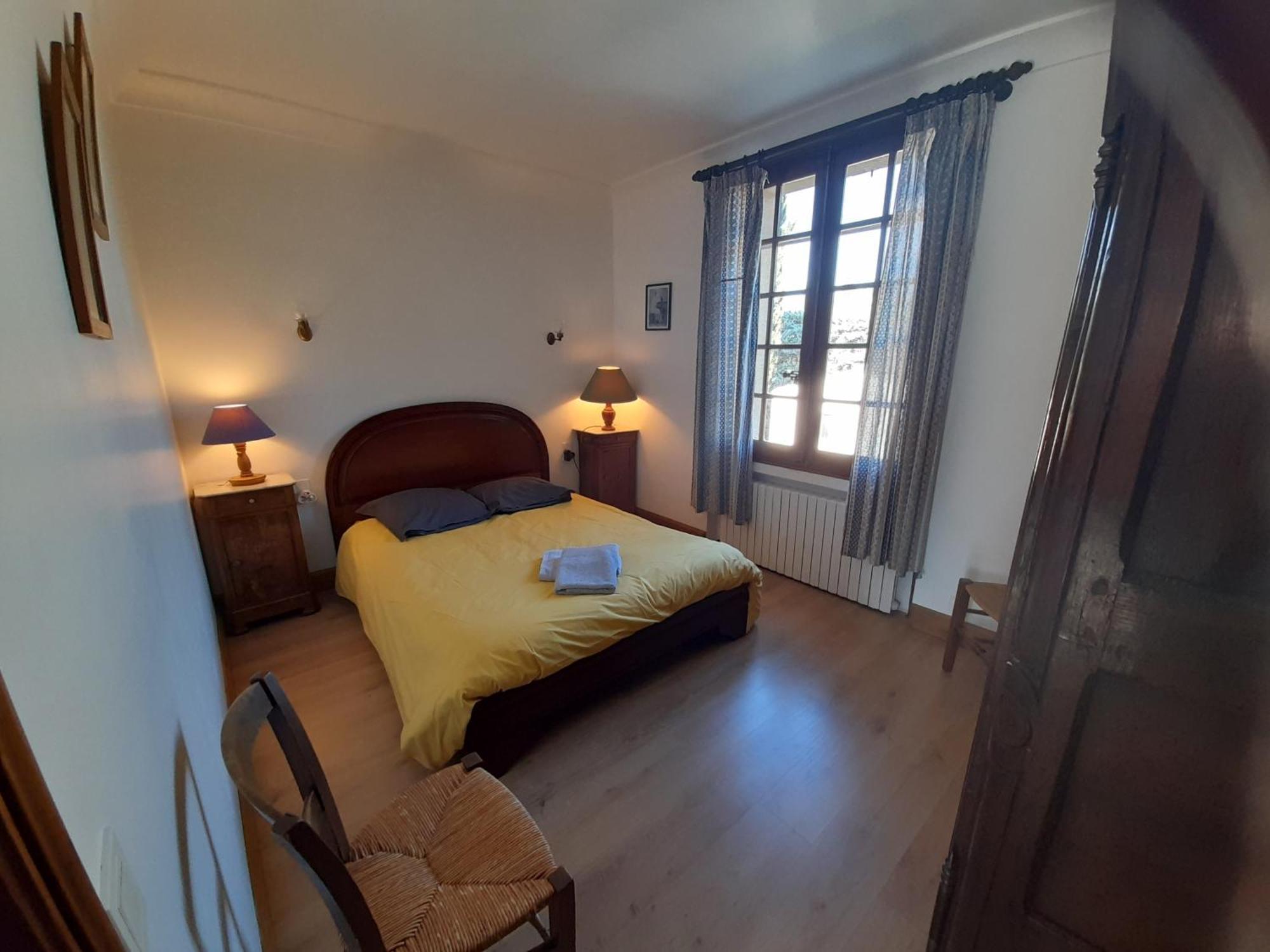 Maison Provencale Chaleureuse Avec Piscine Mouries Exteriör bild