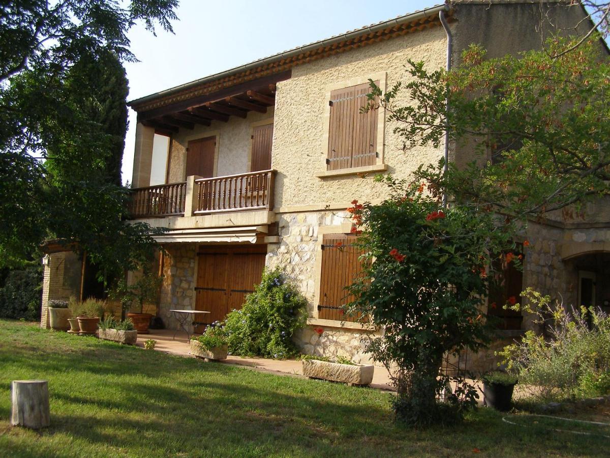 Maison Provencale Chaleureuse Avec Piscine Mouries Exteriör bild